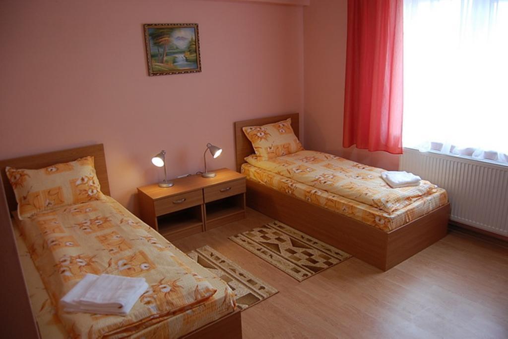 Vladimirescu Pensiunea Casa Verde חדר תמונה
