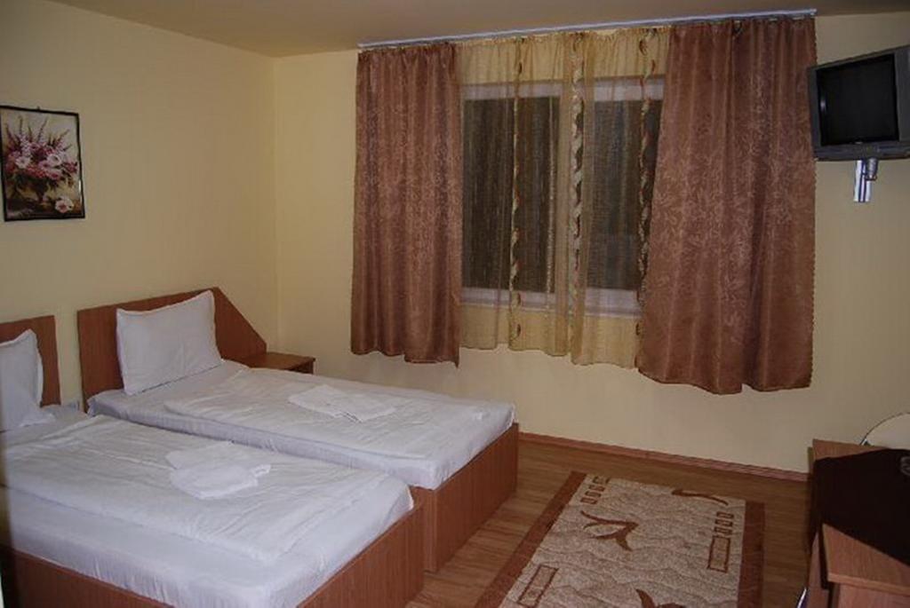 Vladimirescu Pensiunea Casa Verde חדר תמונה